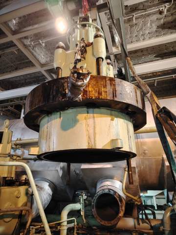 Cylinder head removal